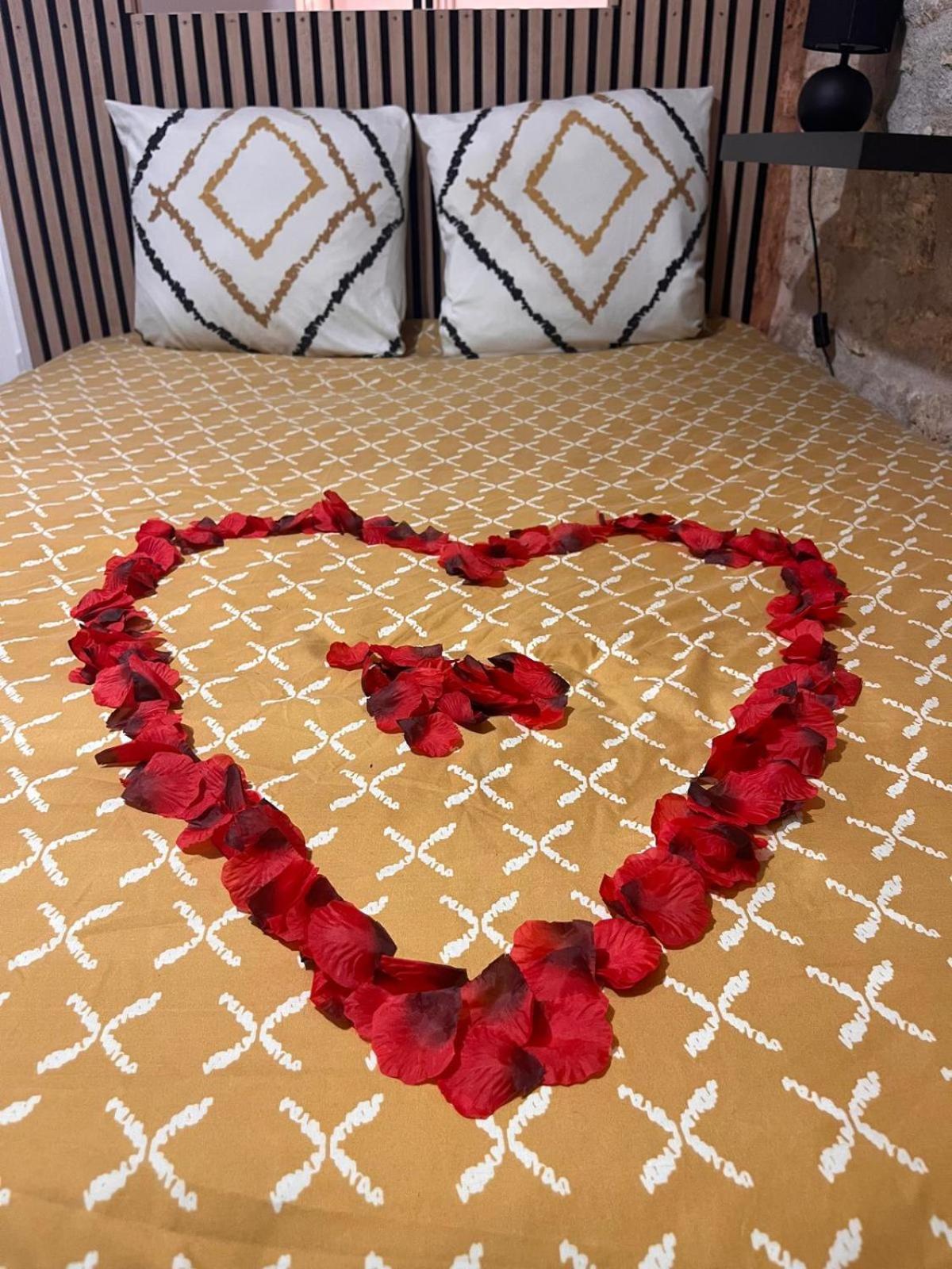 Cosy Bellamy Apartment Angouleme Ngoại thất bức ảnh